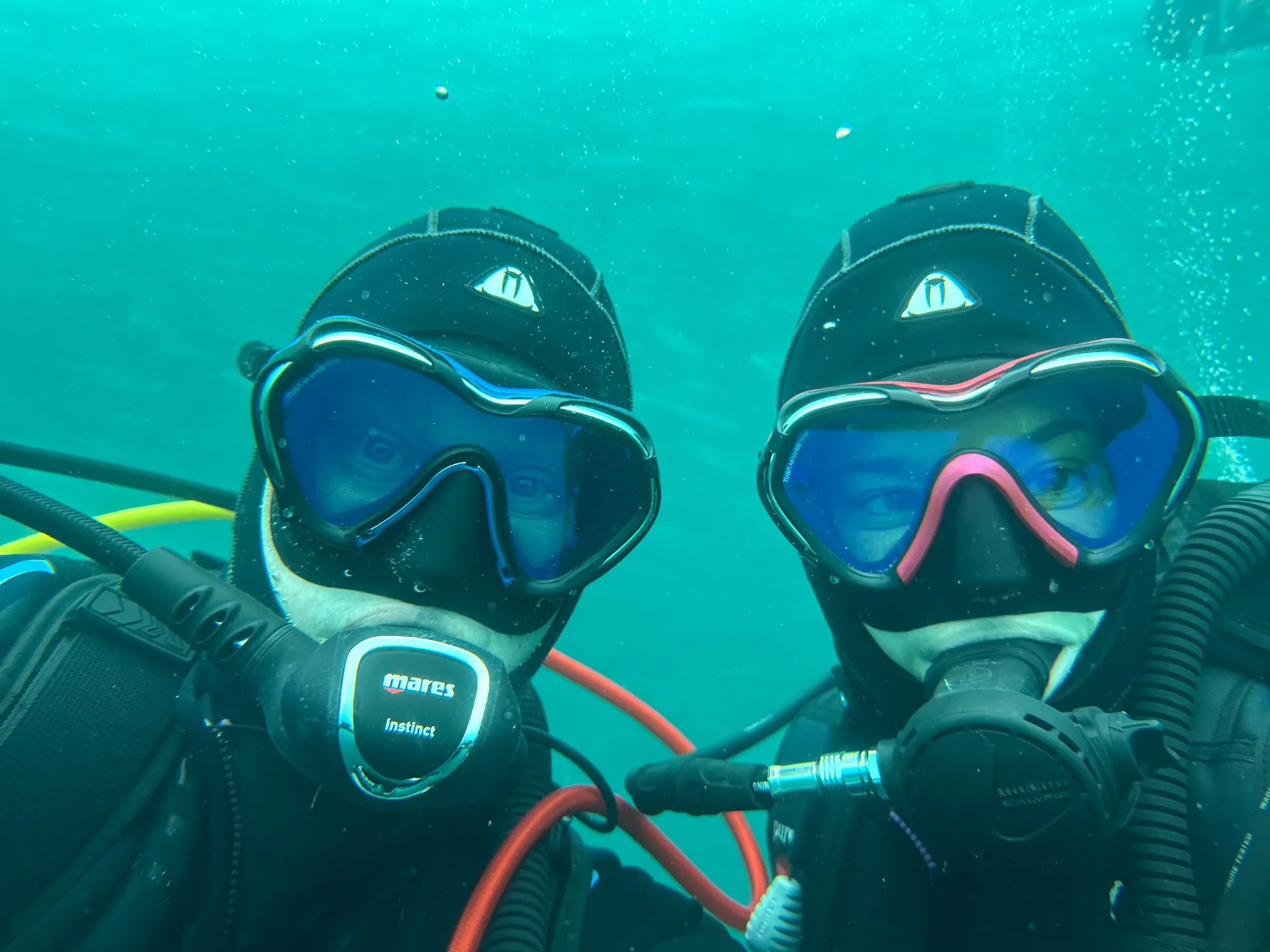 Underwater selfie of Caroline and Jonas